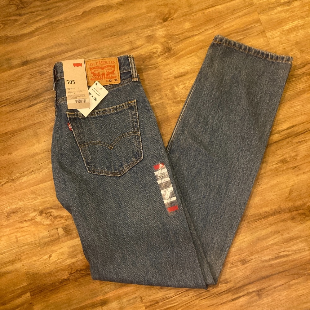 NWT Men's Levi Strauss 505 Jean 32 x 36 Long!